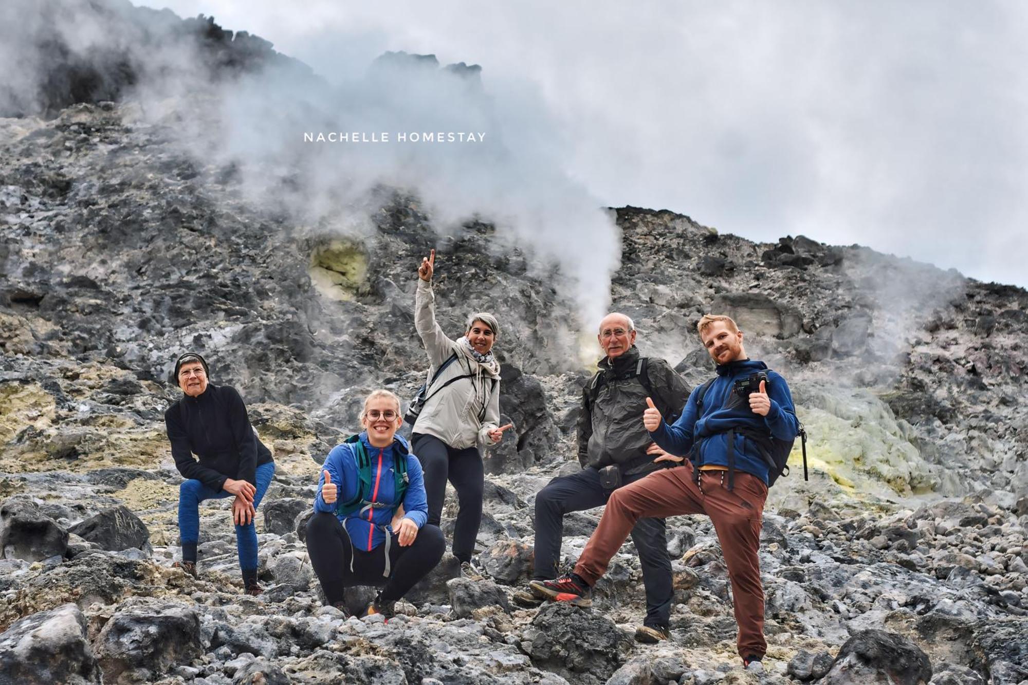 Nachelle Homestay Берастаги Экстерьер фото